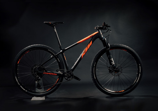 Myroon One 1964 2019  