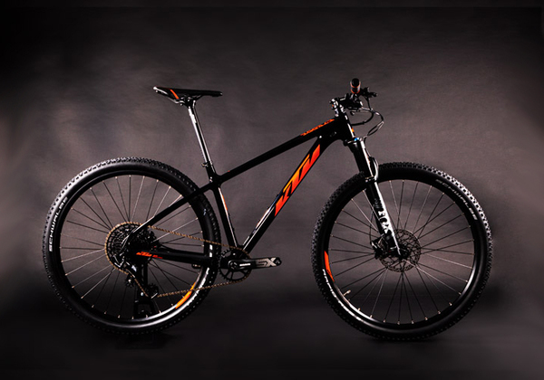 Myroon One 1964 2020  