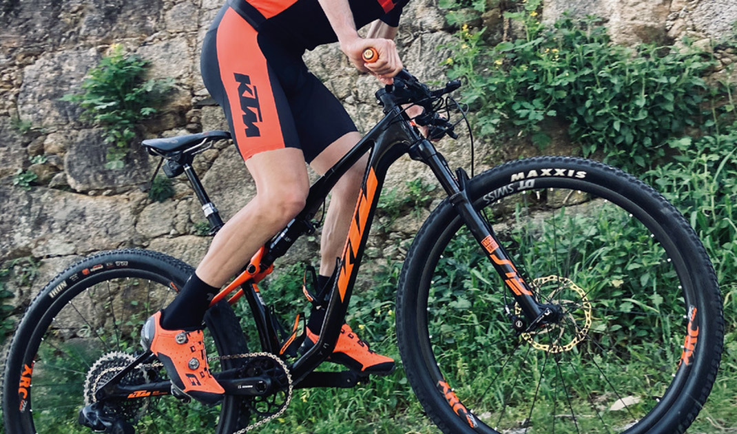 ENSAIO A FUNDO: KTM SCARP MARATHON
