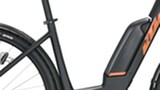 BICICLETA KTM MACINA CROSS P510 STREET (US43cm)